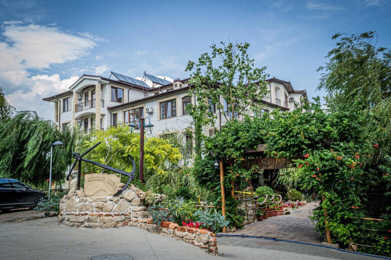 Hotel Insula Neptun Exterior foto