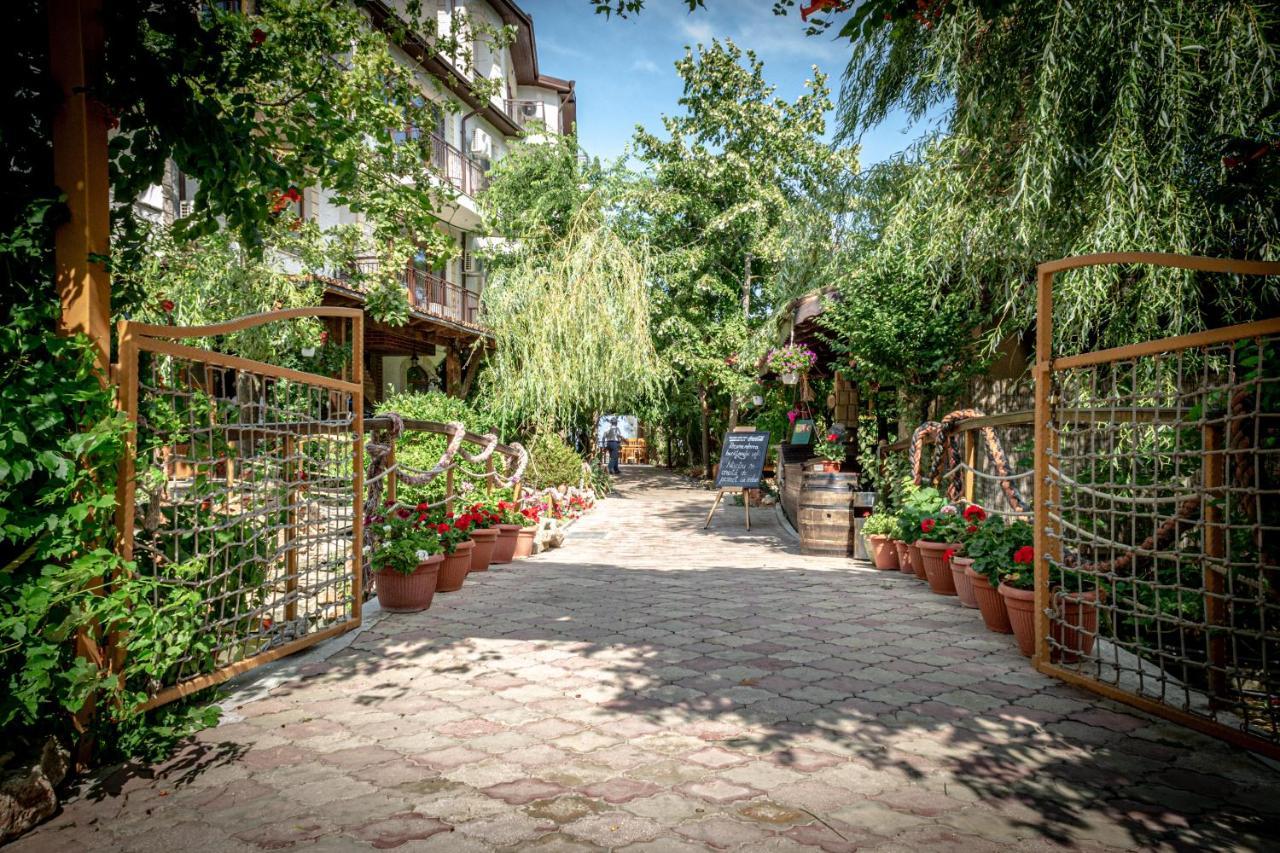 Hotel Insula Neptun Exterior foto
